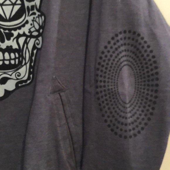 Michael Cherry Blue Skull Sweatshirt - Picture 4 of 6